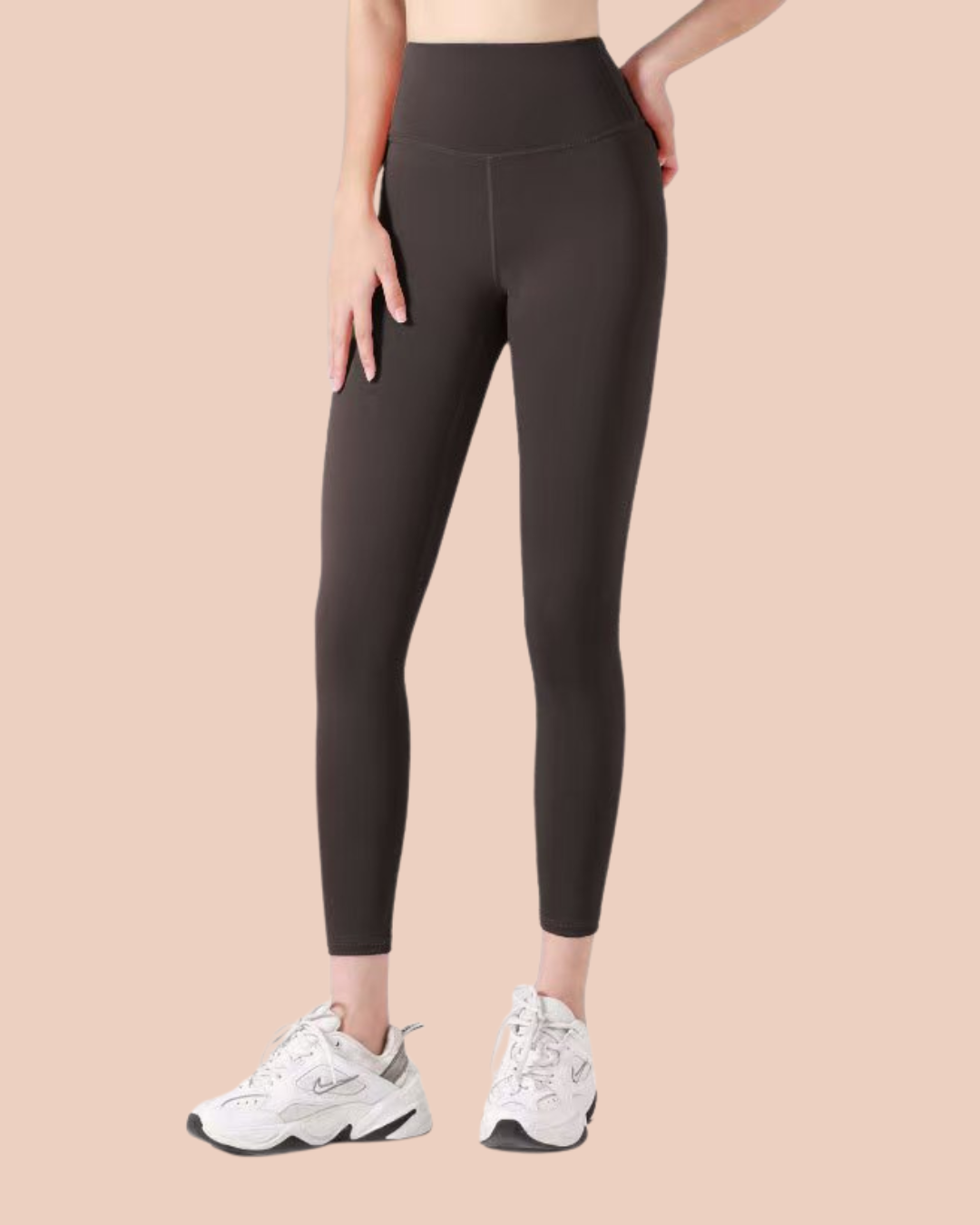 Seamless Workout Leggings in Dark Brown, detail view — SHAPE Lingerie